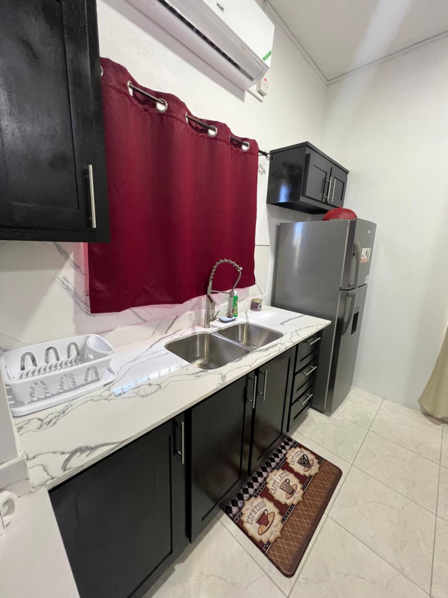Luxury Apartments At Case De Coco, Ocho Rios Jamaica Ruang foto