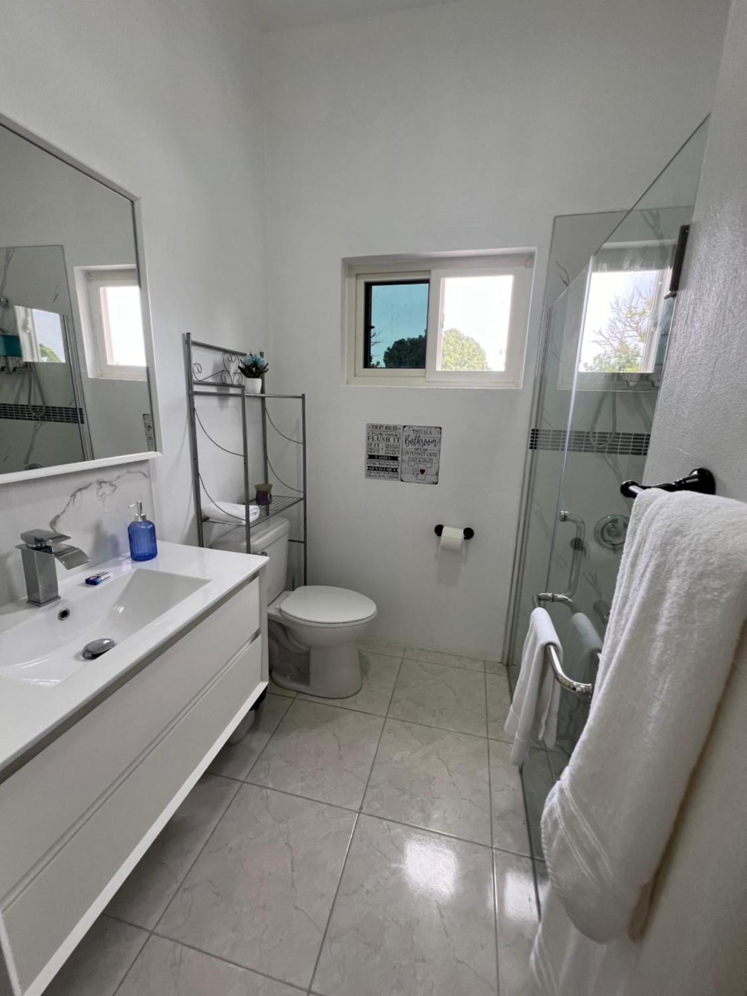 Luxury Apartments At Case De Coco, Ocho Rios Jamaica Bagian luar foto